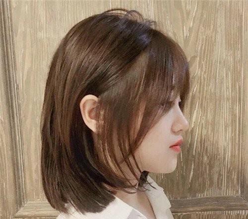 斜刘海 发型圆形篇:大圆脸适合什么发型?学会就能变成小瓜子哦!