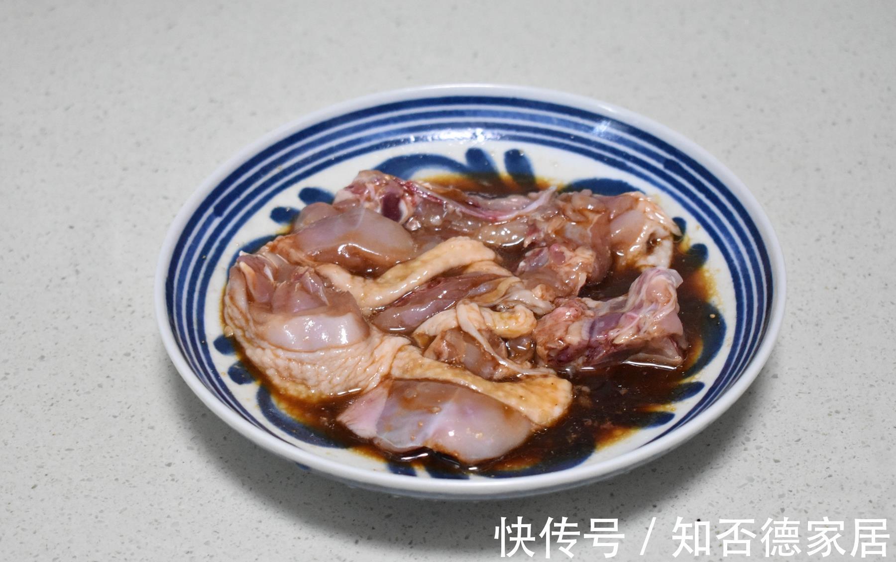 主食|一个人的营养午餐,荤素搭配,汤水和主食都很适合秋季,吃得舒坦