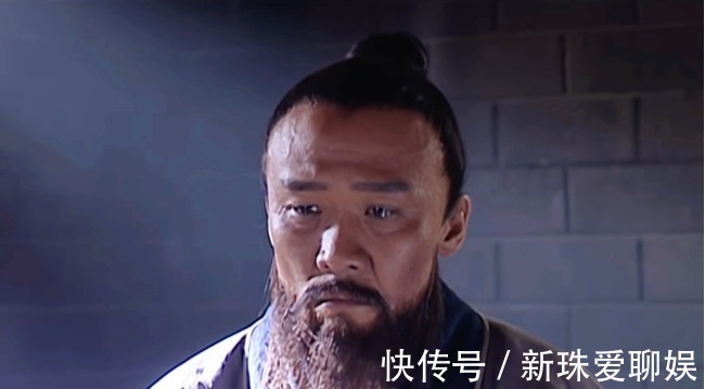 海瑞|海瑞大骂嘉靖：连圣人都解决不了的事，更何况你？嘉靖为何不杀他