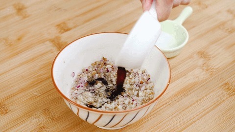 夏天最好吃的肉菜！清爽又开胃，一点不油腻，卷一下就能成！