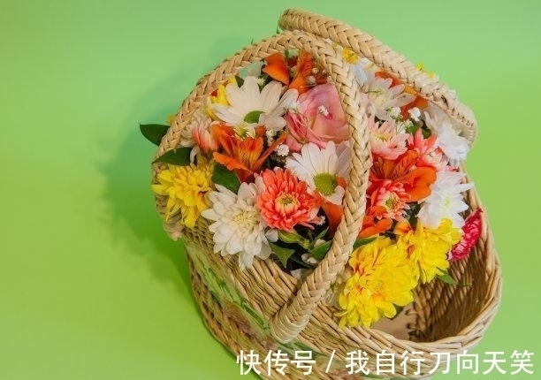 桃花|7天内，桃花相助，可聚财运，旧爱回首，异常激动，生活品质超好