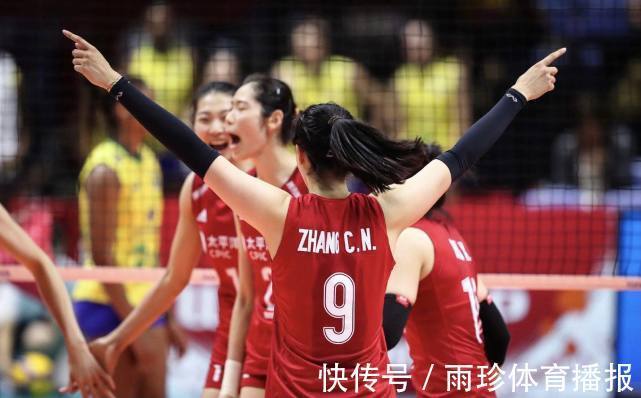 袁心玥|朱婷正式被取代!3人竞争中国女排巴黎周期队长,郎平点名表扬她