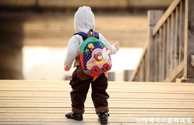 学校|4种坏习惯发现就打,纠正晚了,不仅孩子没出息,还会拖累父母