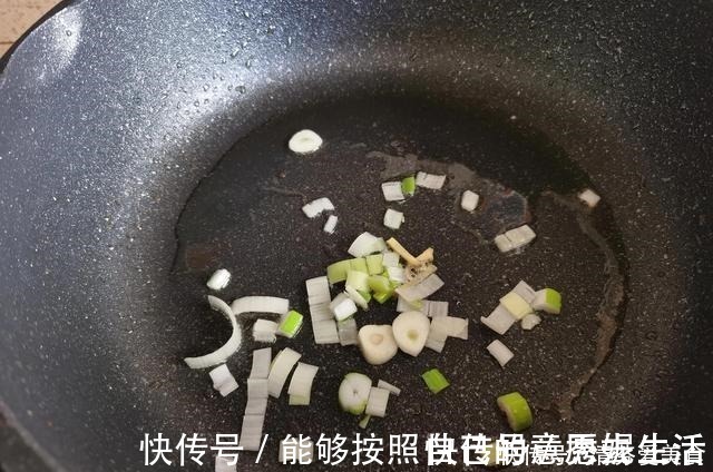 儿子|父母身高不及格,儿子13岁身高172,分享长高的秘诀,很实用