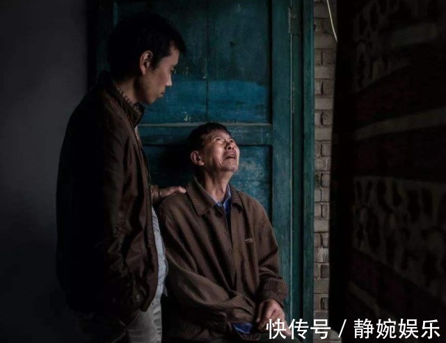 拐卖|人贩当众抱娃,反咬亲妈是人贩子,宝妈机智做法值得学习