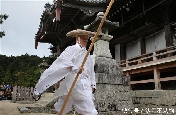  回峰行|史上最残酷的修行：日本1300年来，只有三人做到