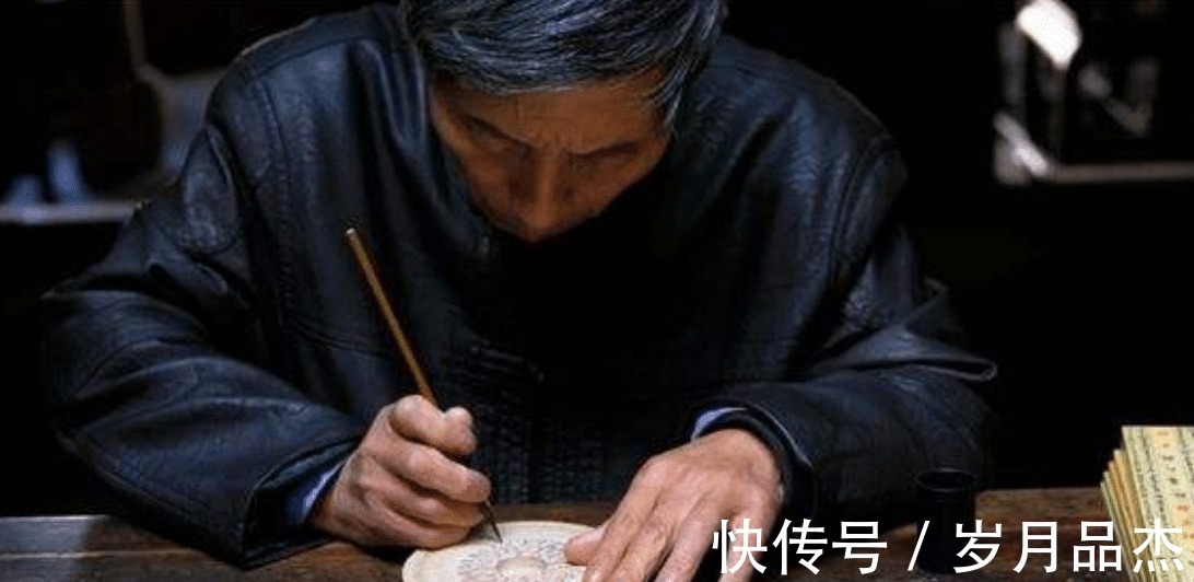 老人#清朝一户人家办丧事遇暴雨,老人预言要出贵人,多年后成真!