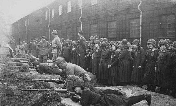 为此|战场上有一种人绝不能杀!日本偏偏不听,结果近20万日军为此丧命