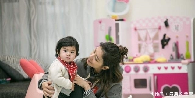 高峰|全面放开二胎不见生育高峰,减轻年轻人的负担,要从三个方面入手