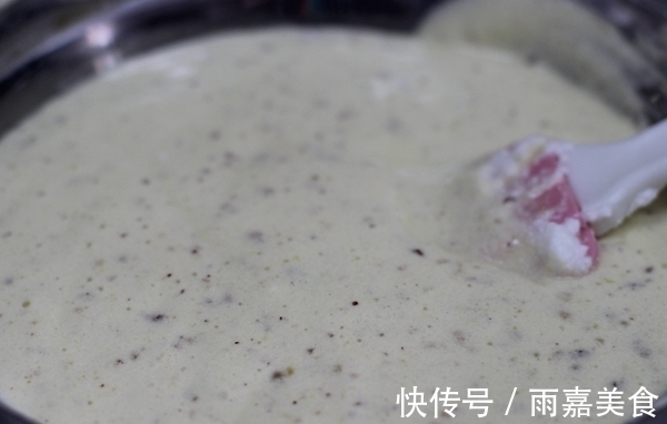红枣|微波炉如何做蛋糕？教您一招，松软香甜，又快又好吃