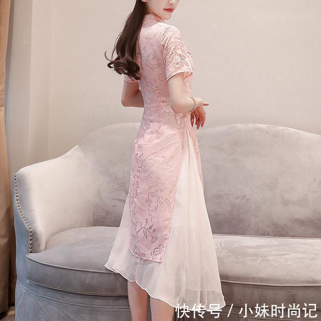 绣花 今年流行的改良版旗袍裙,不用担心老土!反之款款时尚甜美又气质