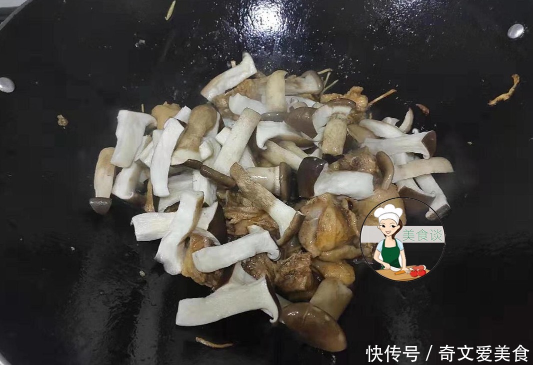 鸡肉|鸡肉和此是绝配，鲜上加鲜，营养又滋补，多做给孩子吃，增强体质
