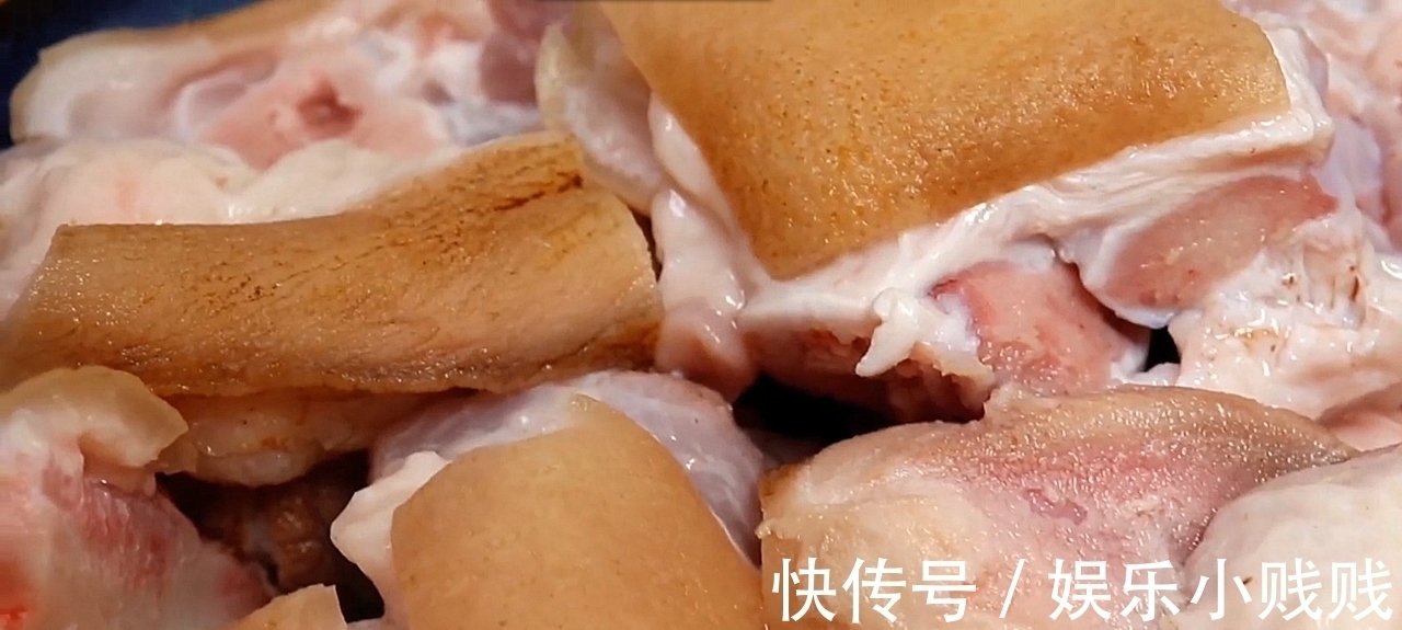 猪蹄想要好吃,不要乱加大料了,手把手教你做,吃一次忘不了