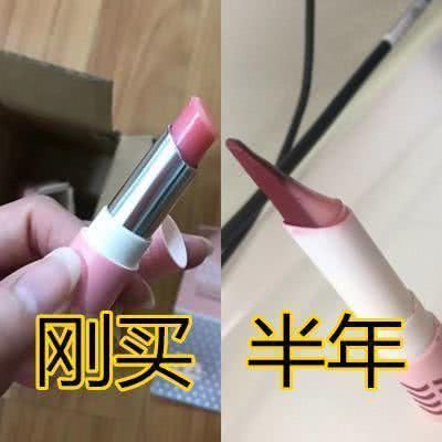 女生“口红”能用到什么程度刚买时vs半年后,看到直女嘴上长刀片了