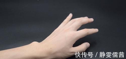 妙招|皮肤晒黑了怎么办?试试这个小妙招,皮肤更白更嫩滑,都看看吧