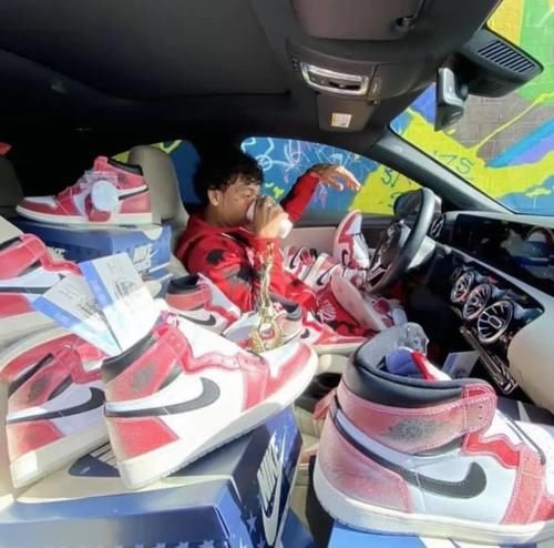 真不要脸了？主理人亲自下场给后门贩子写感谢信