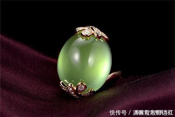 月光石|买不起贵珠宝，这些小众珠宝，也很受大家喜欢