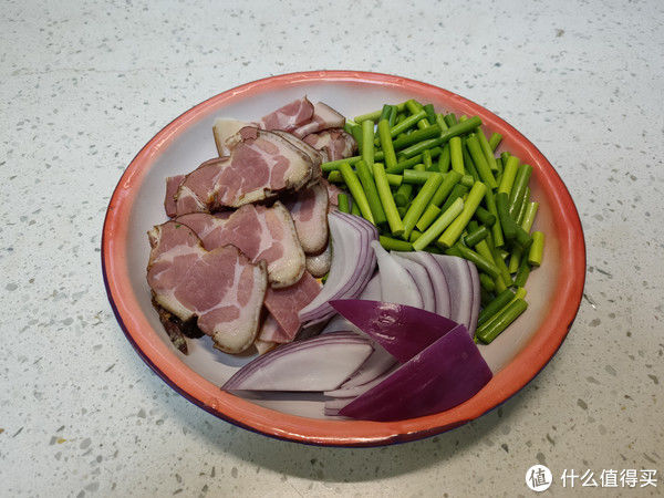 腊肉土豆片|炒腊肉时，切记别直接下锅炒，多加一步，腊肉口感更好更入味
