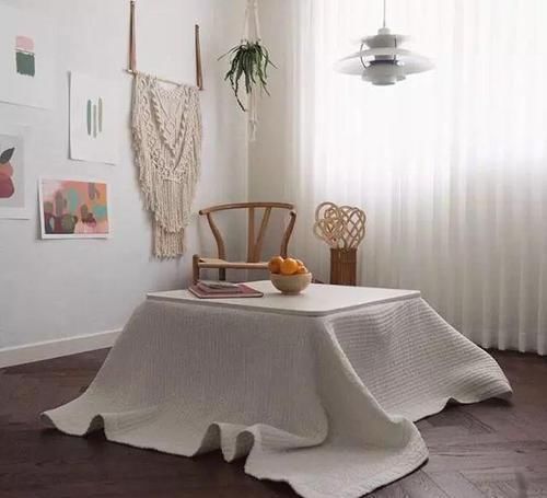 小窝|韩国人的温馨小窝,简洁利落的家居布置,房间不大却越住越大