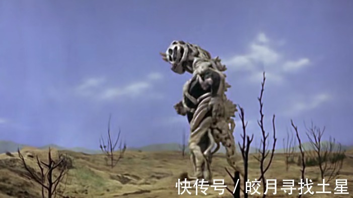 墓场|追忆奥特曼铁憨憨辛勃乘火箭来袭,奥特曼这回像个老父亲