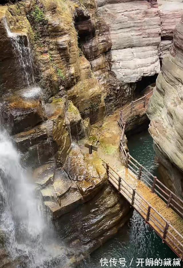 冬游!情景小诗《冬游云台山红石峡》