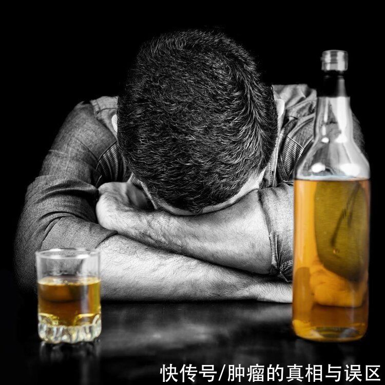 长寿|烟瘾、酒瘾、色瘾哪个危害最大？想要长寿，男性应该戒哪种？