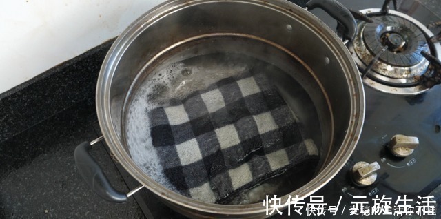 毛巾|毛巾只用水洗根本洗不干净，教你正确清洗方法，干净除螨无异味