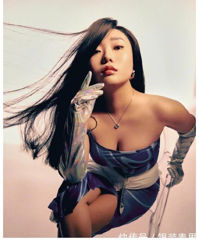 新贵|综艺新贵李雪琴，自从登上《男人装》，就越来越敢穿了