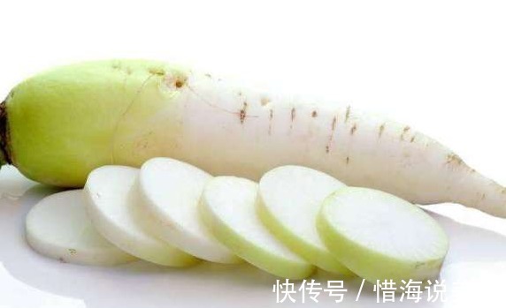 做萝卜馅饺子时，大厨说，不要“焯水”，多加这一步