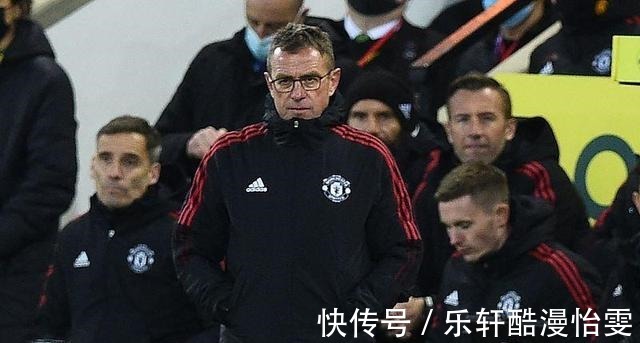 曼联|曼联主场称雄