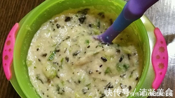 辅食|宝宝什么时候可以“开荤”过早过晚都不好,添加肉类辅食有讲究