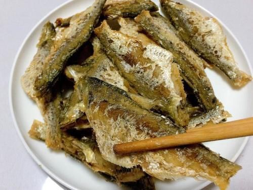 炸鱼|做炸鱼,有人用面粉,有人用淀粉,大厨:都不对!这才是正确做法