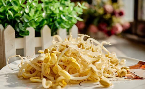 尿酸|蔬菜中也会有“嘌呤大户”?以下几种蔬菜,高尿酸患者尽量少吃