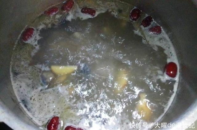 冬季这汤要多喝,强筋骨、祛风湿,头疼头晕、