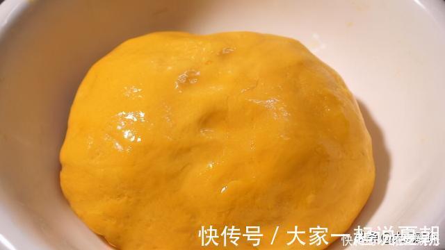 面团|红薯也能做油条，很多人不知道，不用泡打粉，蓬松酥脆好吃