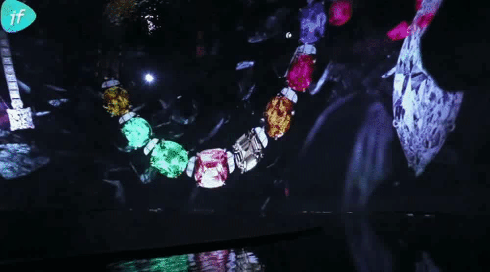 Tiffany 家最大的钻石，好闪！