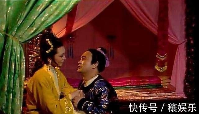 薛姨妈#难怪夏金桂要在薛家撒泼打滚“辱夫骂婆”,你看宝钗在家做什么