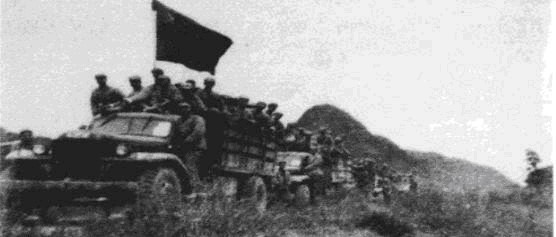 大洋|我军排长给一厨子两大洋,并让他赶快回家,没想到他是国军副司令