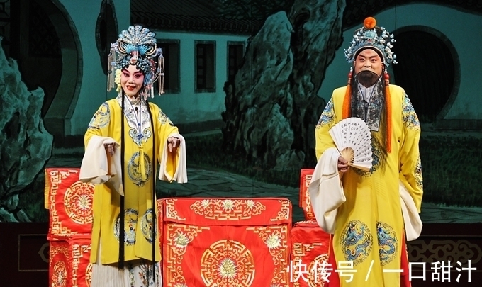 李白&不出名却精彩的2副古代对联,对仗工整,令人眼前一亮