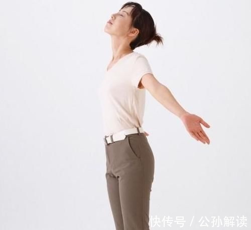 饱腹感|57岁阿姨每天做5件事,失眠慢慢好,精神饱满,她的方法或可借鉴