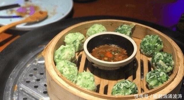 账单|相亲时请女方吃晚餐,礼貌的让她点菜,吃完饭后的账单让我蒙圈了