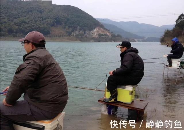 冬钓太难，不晓得钓深水还是浅水？老司机传授的三个规律，记好喽