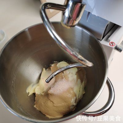 咖啡控不可错过的?咖啡奶酥软欧/波兰种