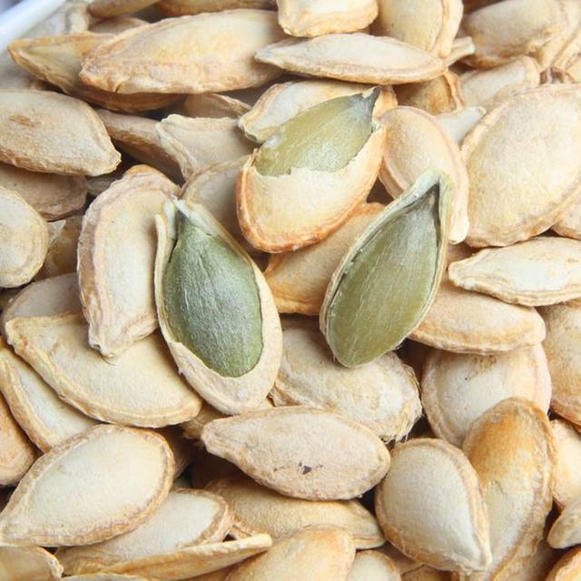 彭鑫蕊|每天吃一小把南瓜子,有4大好处,但医生提醒1类人少吃为妙