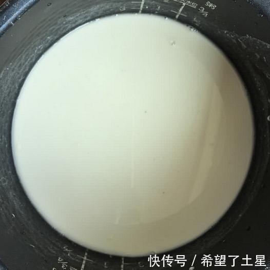 简单|肠粉的制作方法很简单,自制肠粉,可以在家里实现