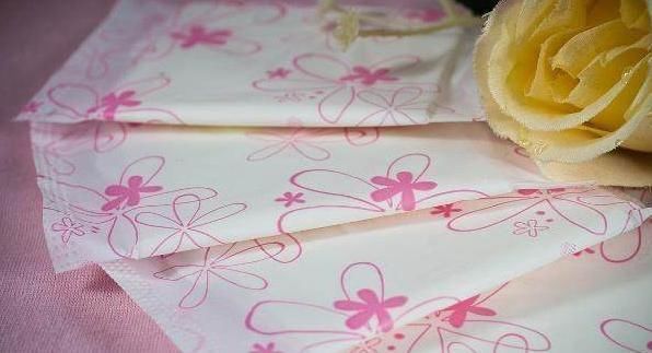 子宫|女性40岁后,经期没有5个表现,恭喜了,子宫还很年轻!