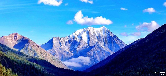 中年|单车单人从北京出发去川西看雪山之六雅拉神山下的藏寨