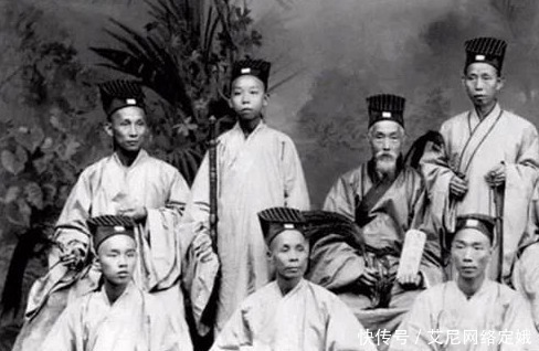 和尚和道士同是吃素,为什么一个肥胖一个骨瘦如柴?道理大家都懂