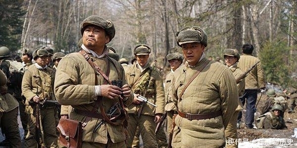 修工事|名垂军史的岩月山之战,此人立下头功,无愧于一个光荣称号!