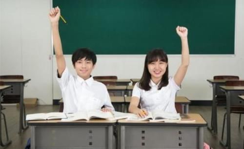 学生|新高考选科，这种组合最有利于考上好大学！但这类学生选择会吃亏